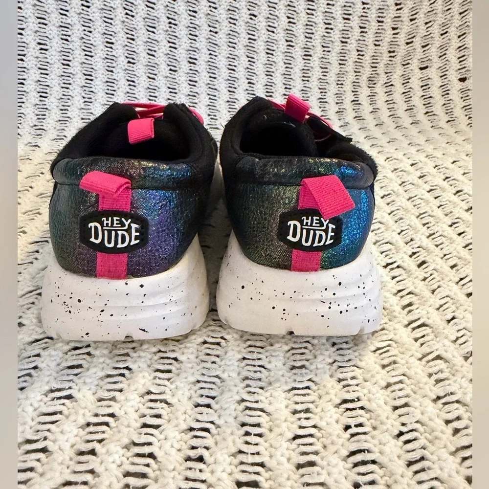 HEY DUDE Gently Used Sirocco Play Pink Black Shimmer Sneaker Shoes Kids Size 1